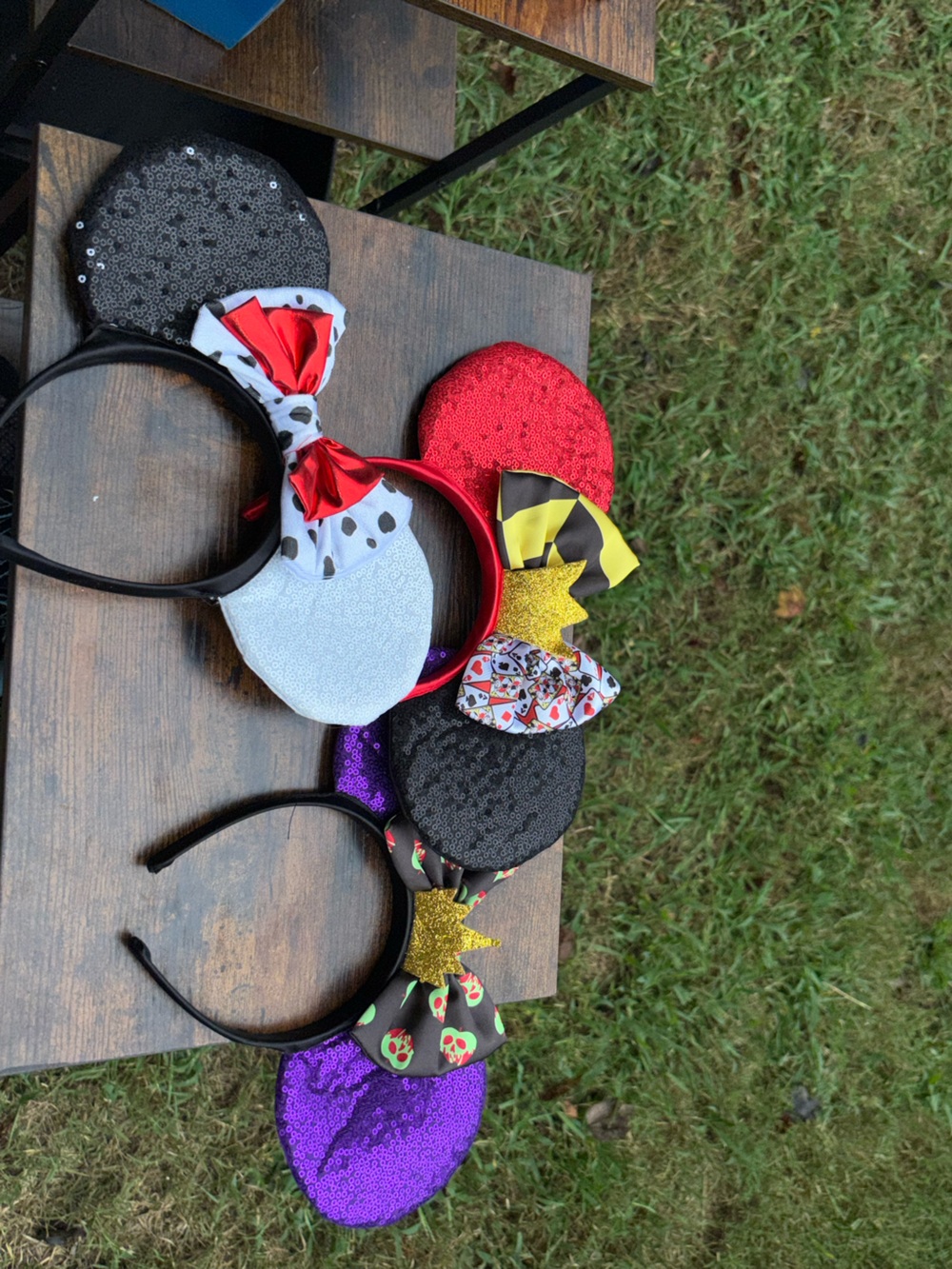 Disney villain Kids Sequined Character Ear Headband - Red, Black, White